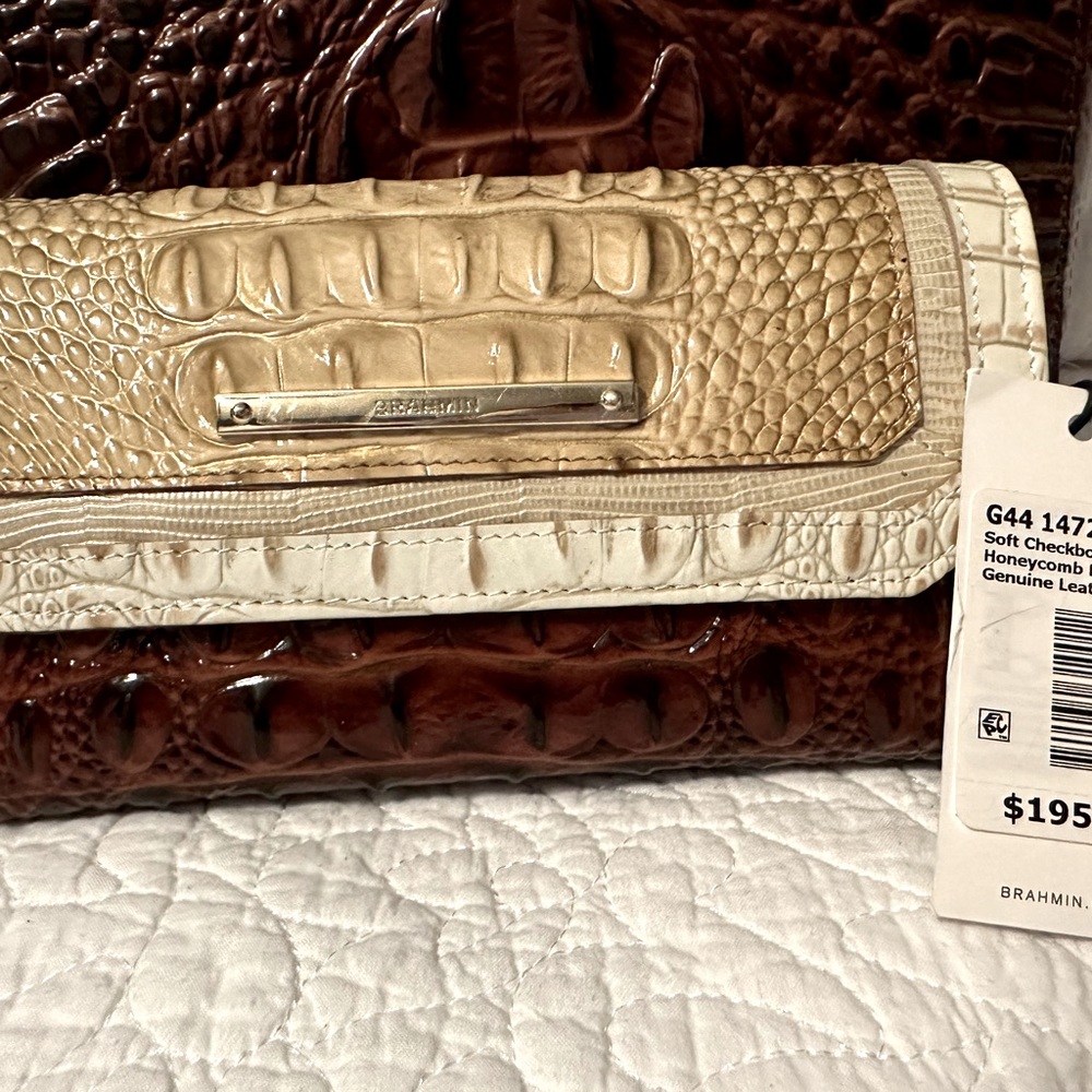 Brahmin wallet